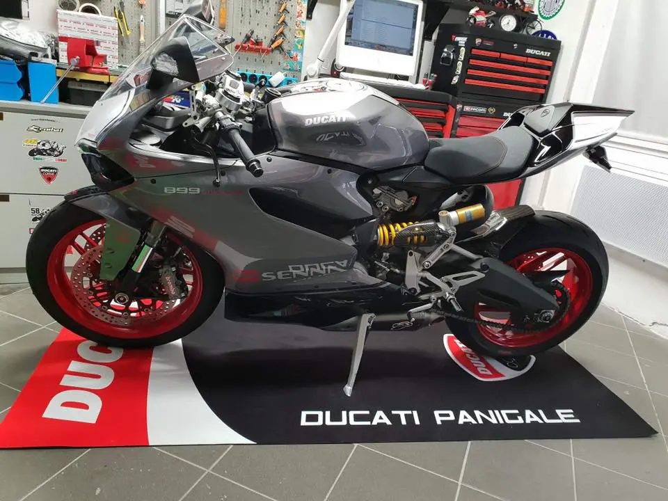 tapis-de-sol-moto